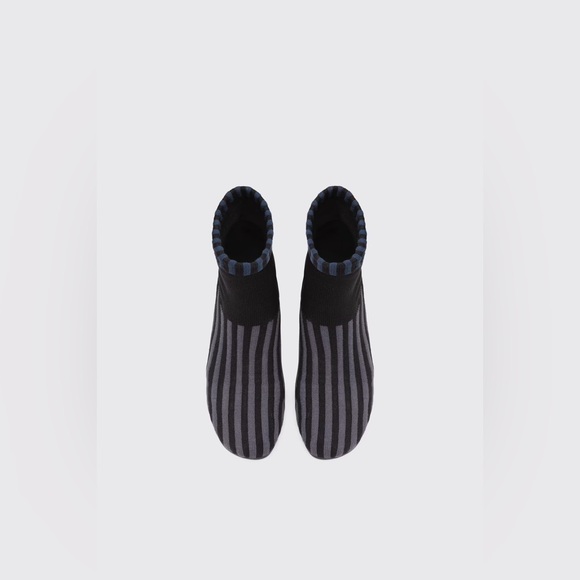Camper Black and Blue Striped Ankle Boots - Picture 4 of 4